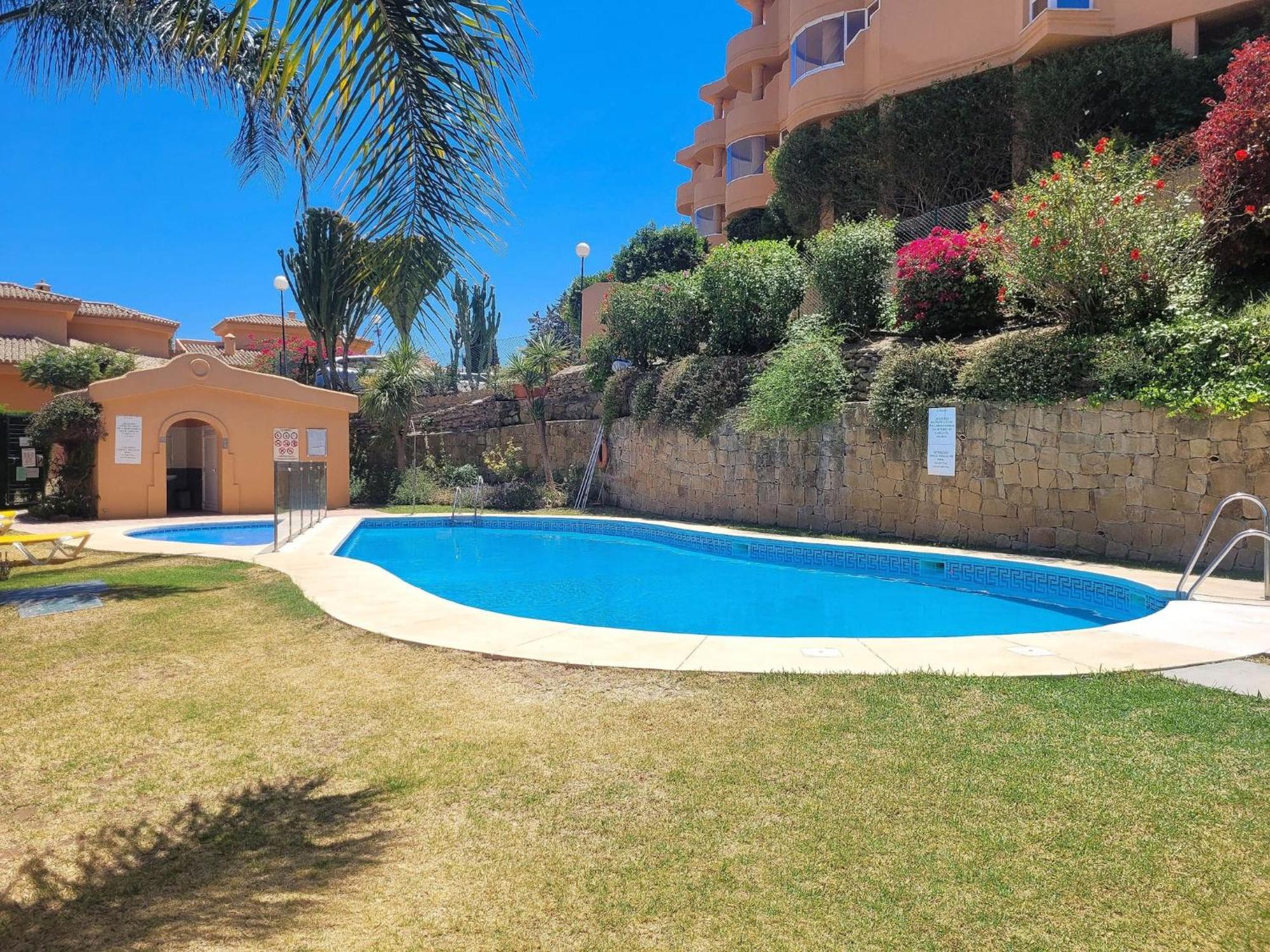 3 Bedroom Penthouse Apartment In Calahonda MIJAS COSTA Kültér fotó