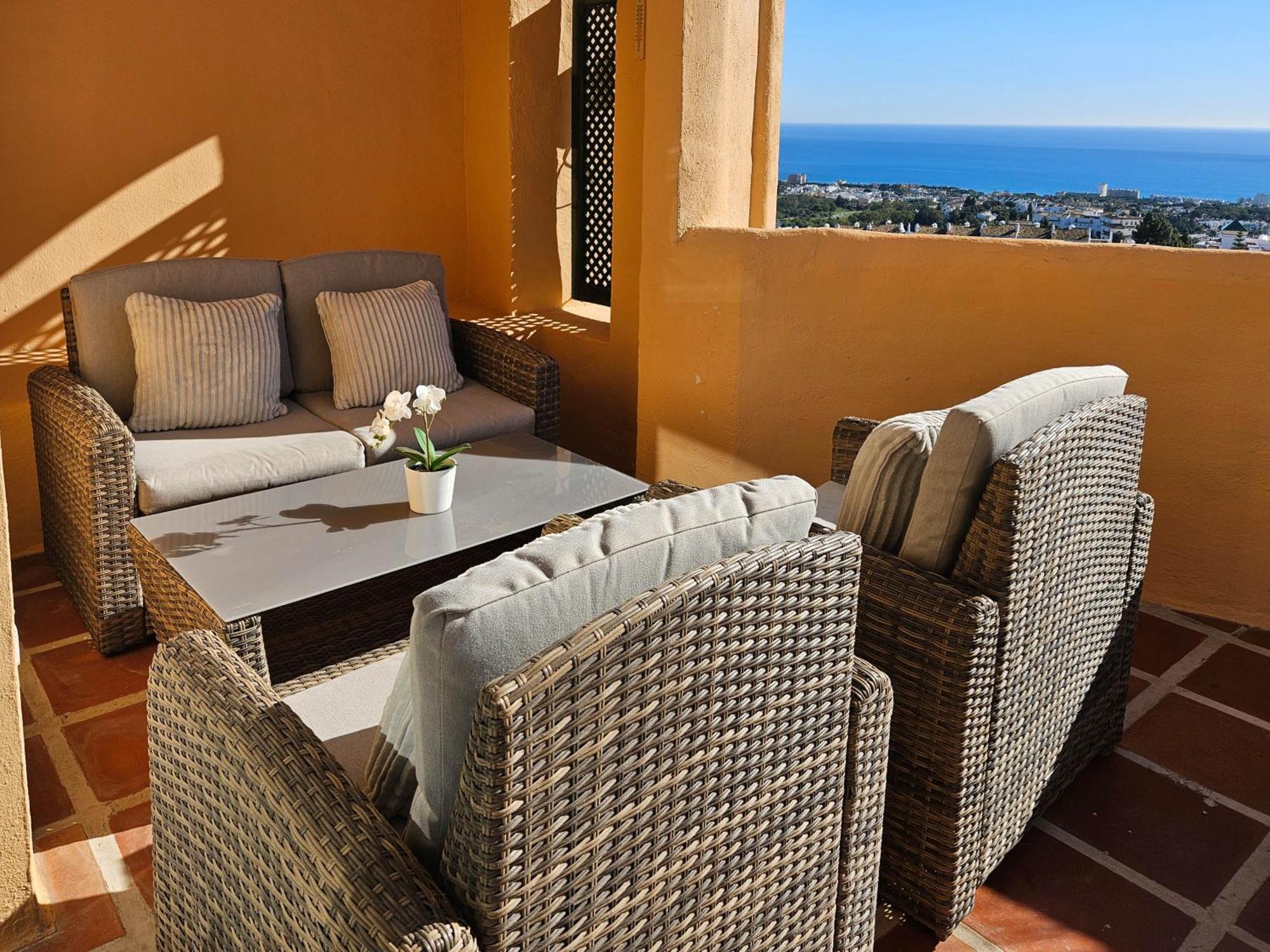 3 Bedroom Penthouse Apartment In Calahonda MIJAS COSTA Kültér fotó